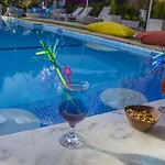 Winecity Hotel Zümrütkaya