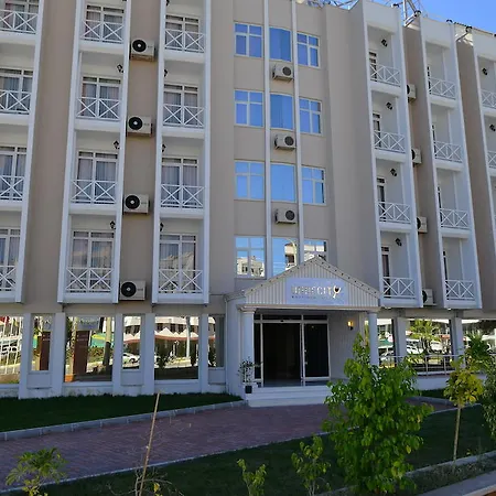Winecity Hotel