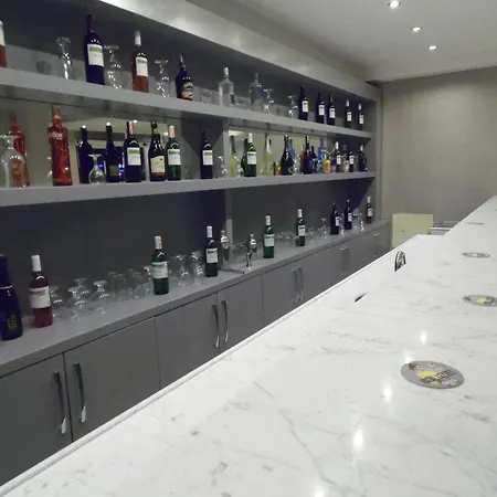 Winecity Hotel