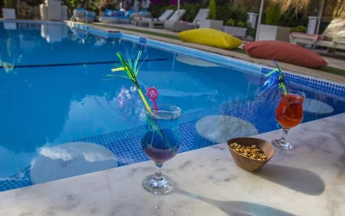 Winecity Ξενοδοχείο Zümrütkaya